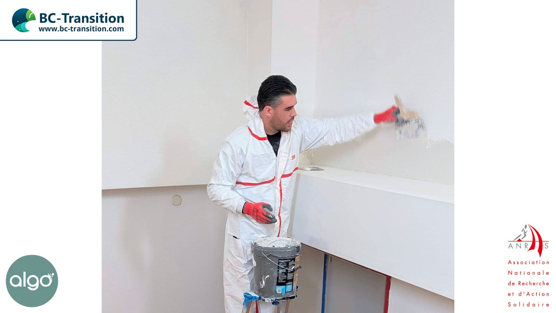 Application de la peinture Algo par BC-Transition à l’EHPAD Sainte-Monique.
