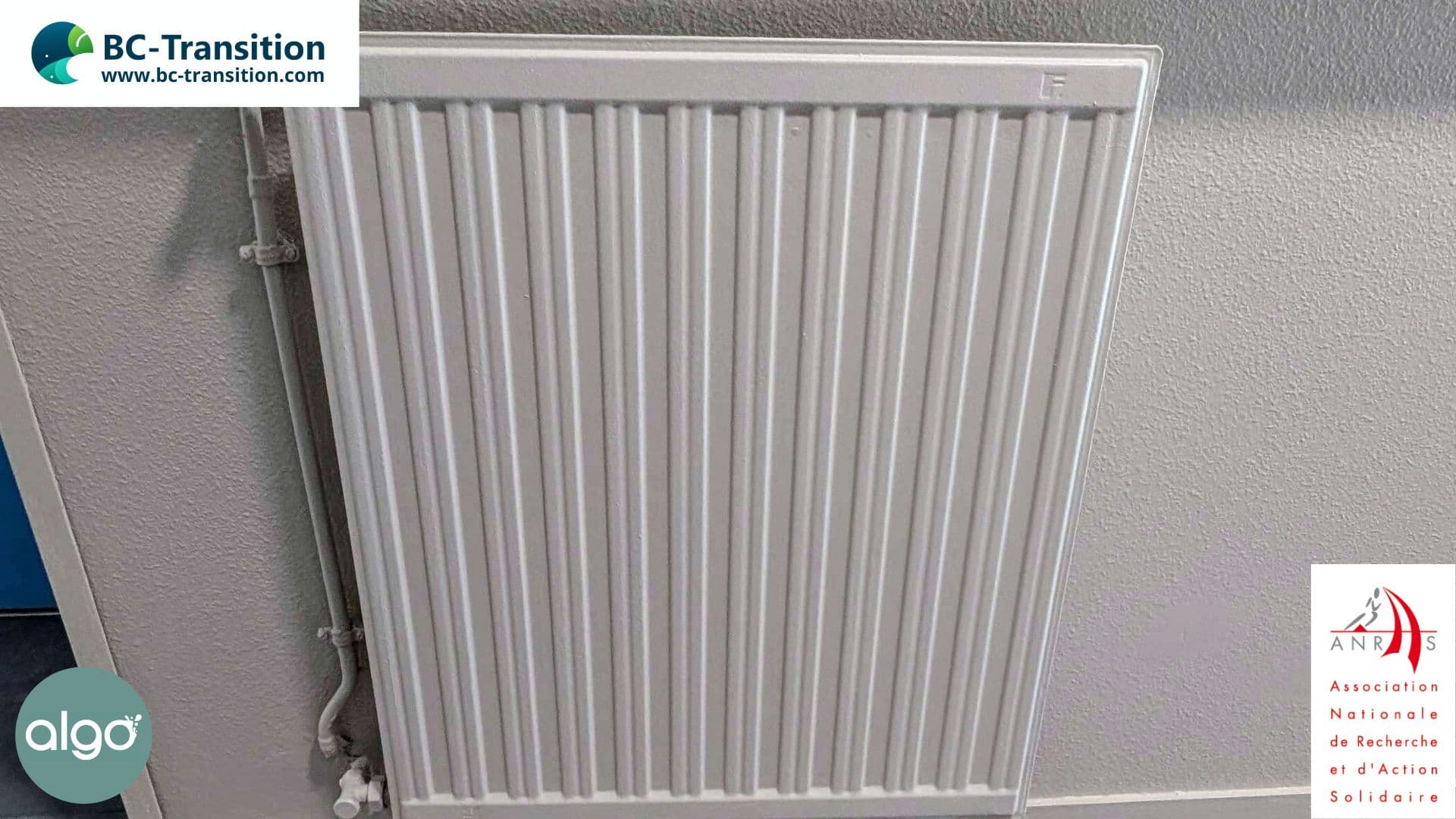 Radiateur rénové à l’EHPAD Sainte-Monique avec la peinture Algo, appliquée par BC-Transition.